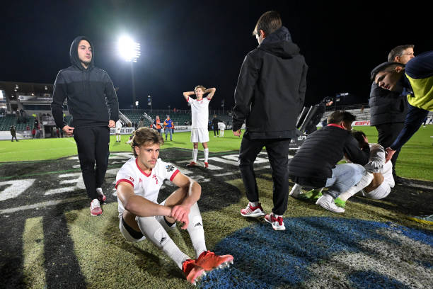 直未能达到 直未能达到